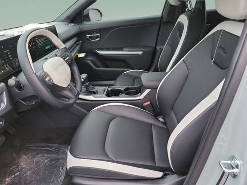 New 2026 Kia K4 GT-Line w/ GT-Line Premium Package FWD image 15