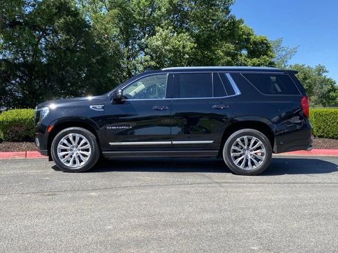 Used 2022 GMC Yukon Denali w/ Max Trailering Package AWD/4WD image 10