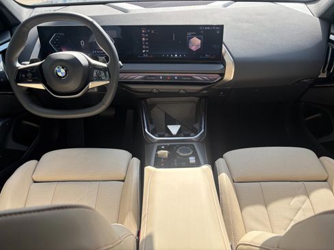 Used 2025 BMW X3 xDrive30i w/ Convenience Package image 8