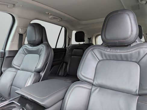 New 2025 Lincoln Aviator Reserve w/ Equipment Group 201A image 10