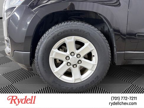Used 2016 GMC Acadia SLE AWD/4WD image 9