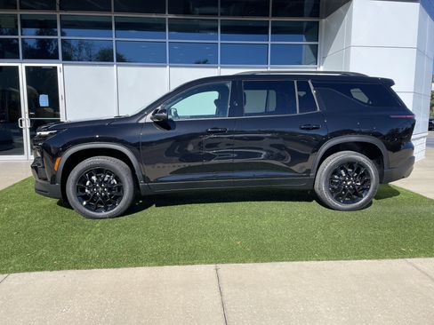 New 2026 Chevrolet Traverse LT w/ Midnight/Sport Edition image 4
