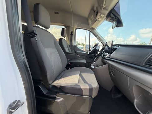 Used 2024 Ford Transit 350 XLT RWD image 19