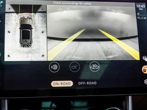 Used 2023 Land Rover Range Rover SE image 23