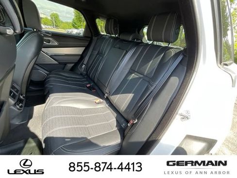 Used 2018 Land Rover Range Rover Velar AWD/4WD image 13