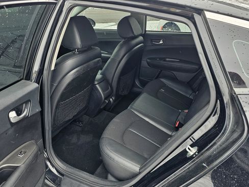 Used 2019 Kia Optima S w/ S Panoramic Sunroof Package image 14