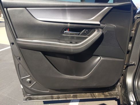 Used 2024 MAZDA CX-90 3.3 Turbo w/ Preferred Plus image 14