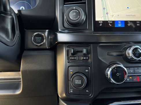 New 2026 Ford F350 Lariat w/ Black Appearance Package image 40