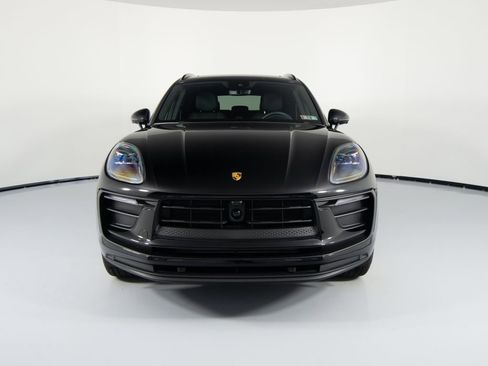 Certified 2026 Porsche Macan AWD/4WD image 13