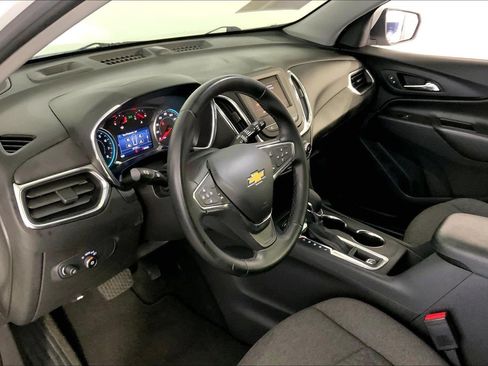 Used 2024 Chevrolet Equinox LT AWD/4WD image 14