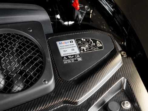 Certified 2019 Porsche 911 GT3 RS RWD image 35
