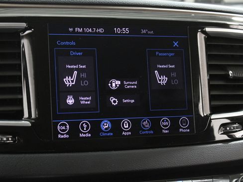 Used 2018 Chrysler Pacifica Touring-L Plus w/ Advanced Safetytec Group image 11