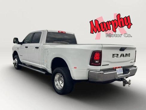 Used 2025 RAM 3500 Big Horn AWD/4WD image 3