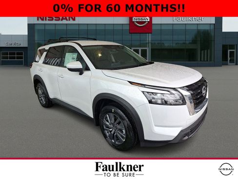 New 2025 Nissan Pathfinder SV image 1