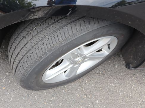 Used 2024 Chevrolet Malibu LS FWD image 40