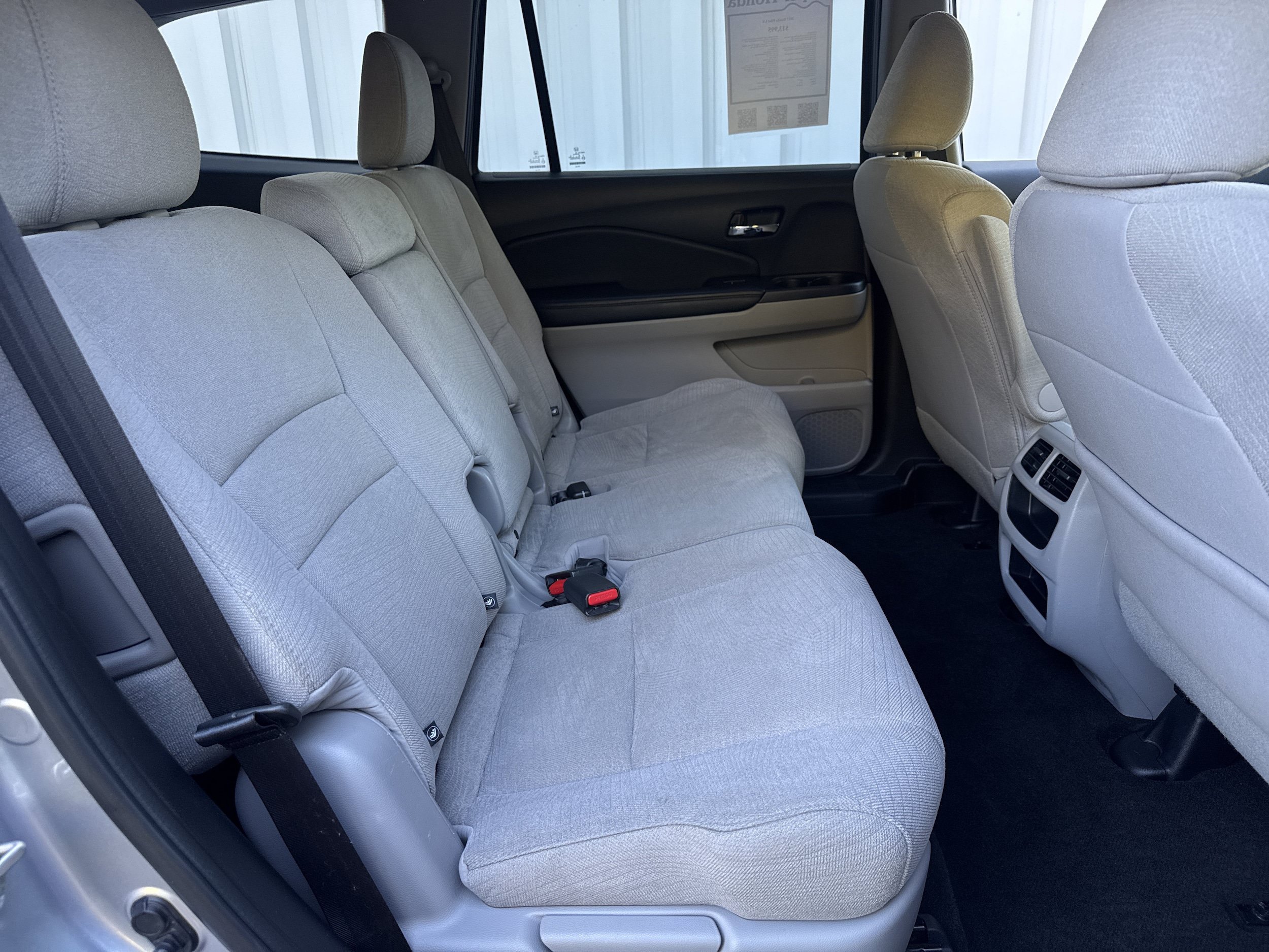 Used 2017 Honda Pilot LX image 17