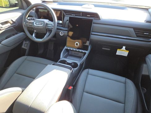 New 2026 GMC Terrain AT4 w/ Convenience Package III AWD/4WD image 28