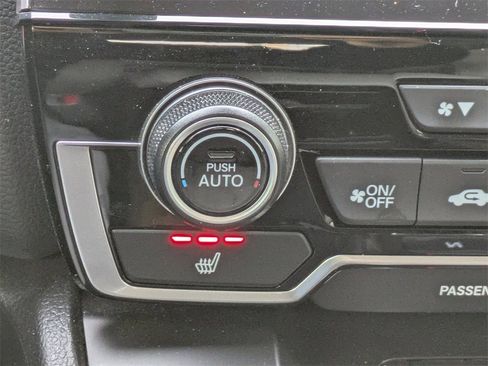 Used 2021 Honda CR-V Touring image 25