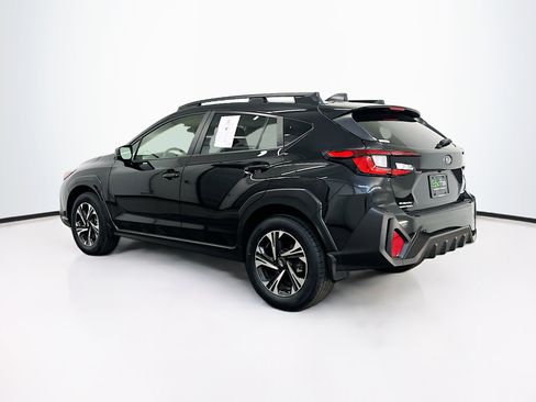 Used 2024 Subaru Crosstrek 2.0i Premium AWD/4WD image 5