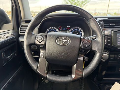 Used 2019 Toyota 4Runner TRD Off-Road Premium image 14