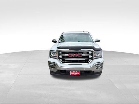 Used 2018 GMC Sierra 1500 SLT w/ SLT Preferred Package AWD/4WD image 8