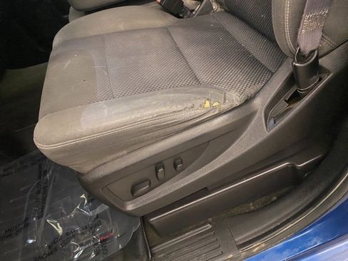 Used 2017 Chevrolet Silverado 1500 LT w/ All Star Edition image 12