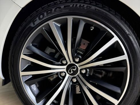 Used 2021 INFINITI Q60 3.0t Luxe w/ Cargo Package RWD image 11
