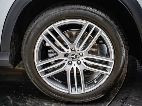 Used 2025 Mercedes-Benz GLS 450 4MATIC image 10