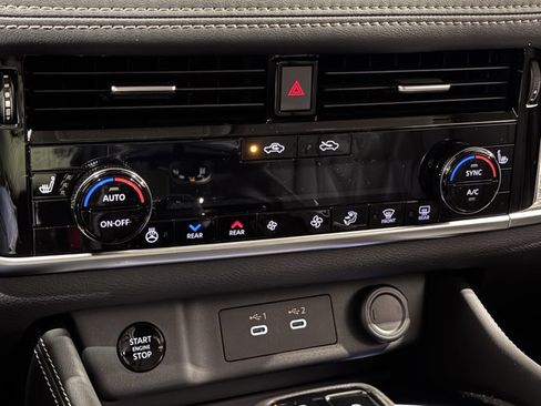 New 2026 Nissan Rogue Platinum w/ Platinum Premium Package image 29