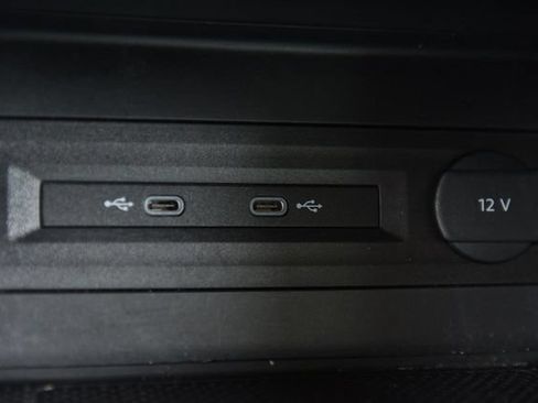Certified 2023 Volkswagen Atlas SE FWD image 16