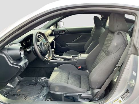 Used 2023 Toyota GR86 image 20