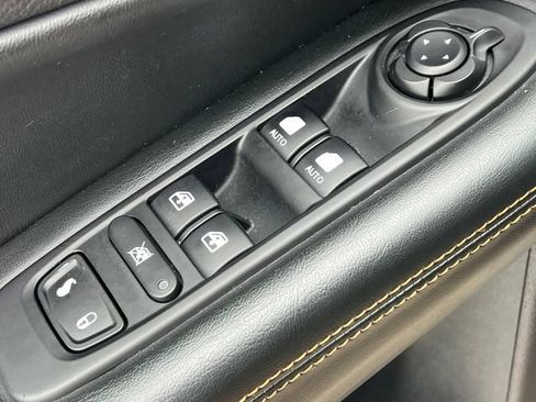 Used 2020 Jeep Compass Limited AWD/4WD image 16