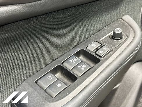 Used 2019 Subaru Outback 2.5i Premium w/ Protection Package #1 AWD/4WD image 20