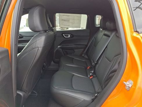 New 2026 Jeep Compass Latitude AWD/4WD image 7