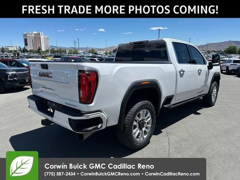 Used 2022 GMC Sierra 2500 Denali w/ Denali Ultimate Package AWD/4WD image 6