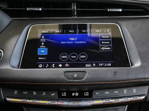 Used 2019 Cadillac XT4 Sport FWD image 14