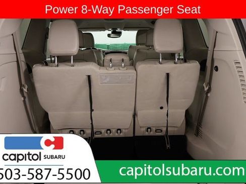 Used 2020 Chrysler Pacifica Touring-L w/ Tire & Wheel Group image 27