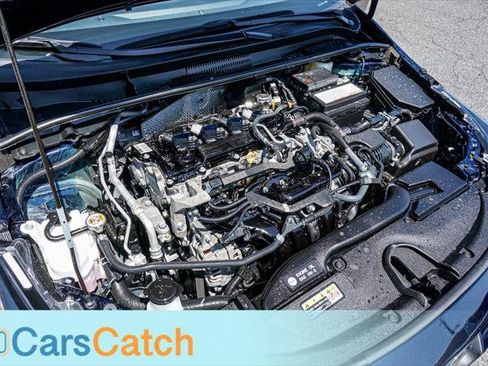 Used 2025 Toyota Corolla LE FWD image 41