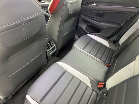 New 2026 Volkswagen GTI SE FWD image 11