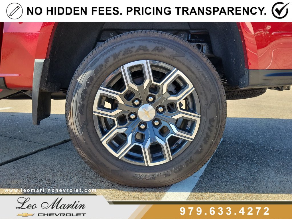 Used 2023 Chevrolet Colorado LT w/ LT Convenience Package III RWD image 7
