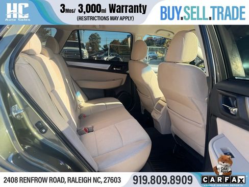 Used 2019 Subaru Outback 2.5i Premium image 17