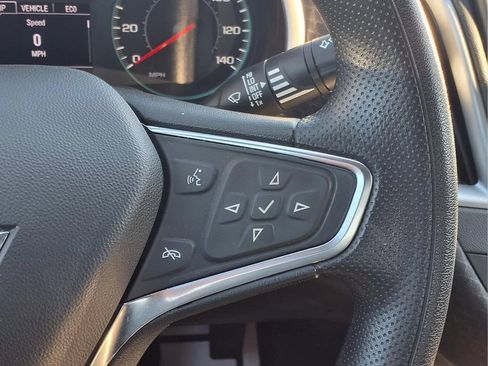 Used 2024 Chevrolet Malibu LT FWD image 16