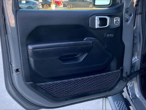 Used 2020 Jeep Gladiator Sport w/ Quick Order Package 24S image 20