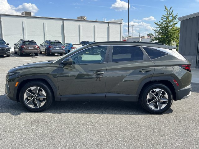 Certified 2025 Hyundai Tucson SEL FWD image 10