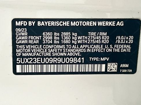 Used 2024 BMW X5 xDrive40i w/ M Sport Package AWD/4WD image 34