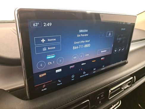Certified 2022 Lincoln Nautilus FWD w/ Premium Package image 25