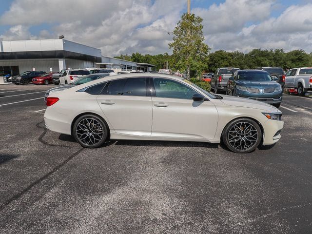 Used 2020 Honda Accord Sport image 11