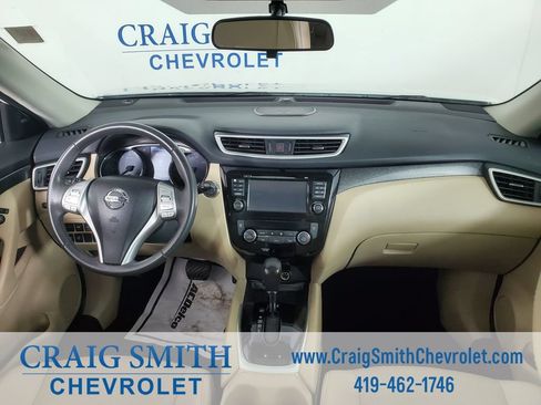 Used 2016 Nissan Rogue SL w/ SL Premium Package FWD image 17