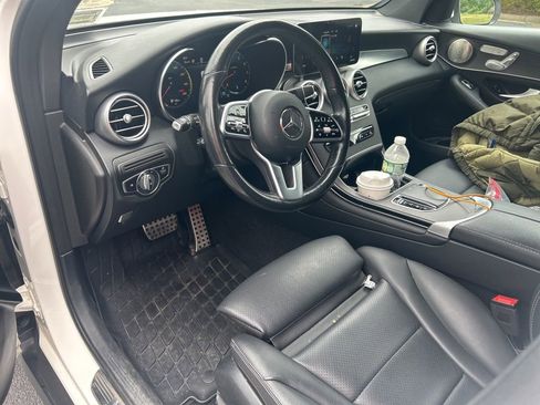Used 2021 Mercedes-Benz GLC 300 4MATIC image 6