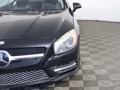 Used 2013 Mercedes-Benz SL 550 w/ Premium Pkg image 15